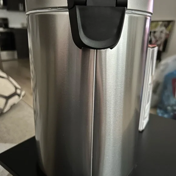 Simplehuman Silver Steel Pedal Bin - 4.5L - Picture 2 of 6